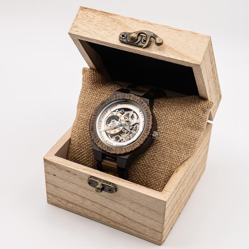 Montre en Bois Homme squelette
