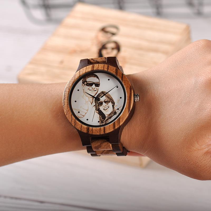 Montre en Bois Personnalisée avec Photo
