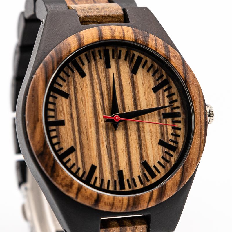 Montre en Bois Originale
