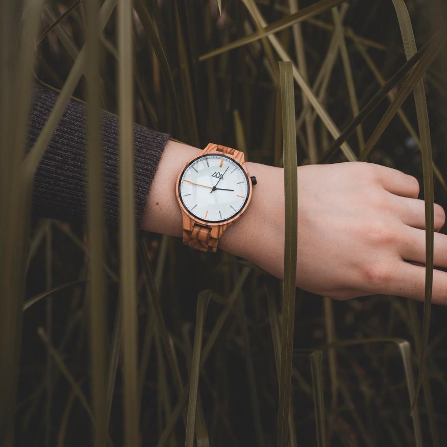 Montre en Bois Originale