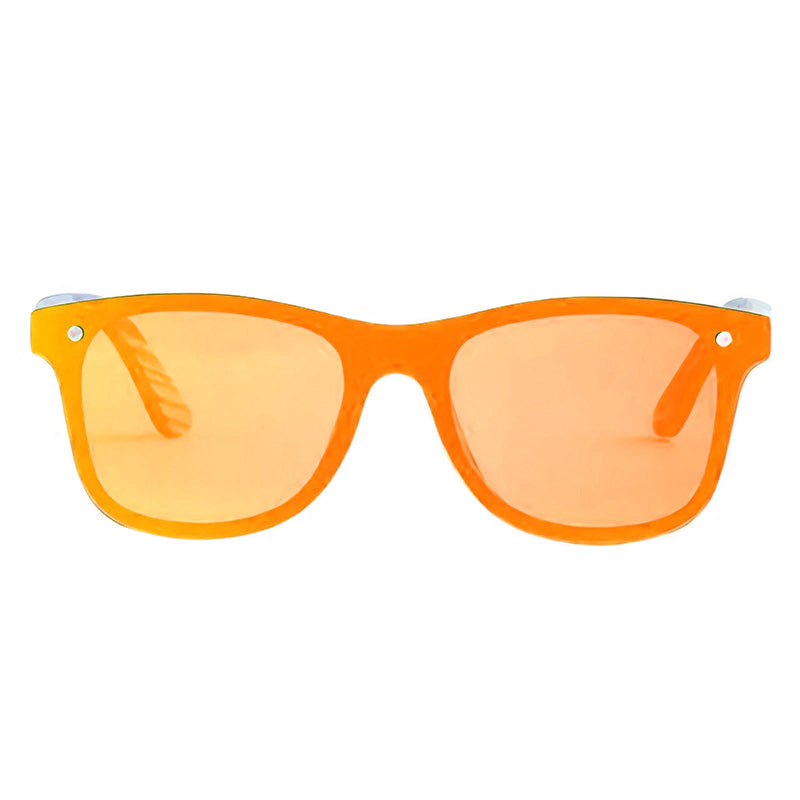 Lunettes en bois wayfarer Full Orange, vue 2 sur fond blanc