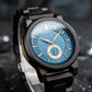 Montre homme bois cadran bleu Teriol Blue en situation
