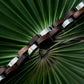 Bracelet en bois homme Yeru en situation, photo 3