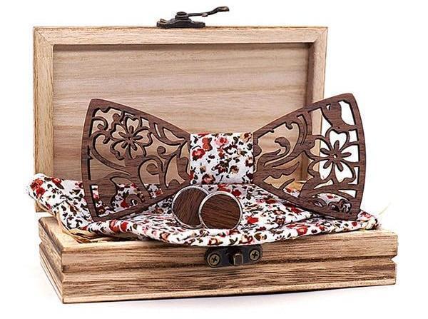 Coffret noeud papillon bois Flora, vue 2 sur fond blanc