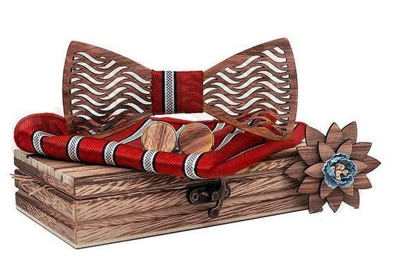 Coffret noeud papillon bois Stripe, vue 2 sur fond blanc