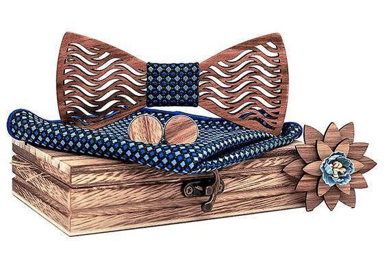 Coffret noeud papillon bois Stripe, vue 3 sur fond blanc