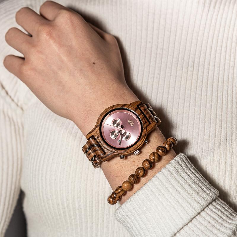 Grosse montre femme en bois Outdoor Zebra en situation, photo 3