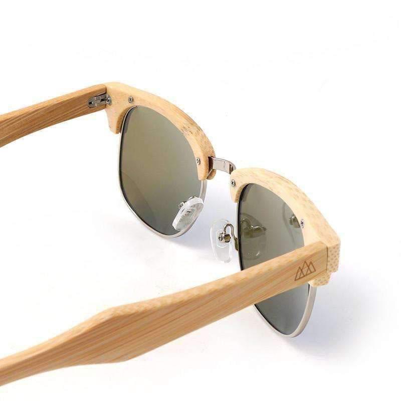 Lunettes en bois clubmaster Sun, vue 3 sur fond blanc