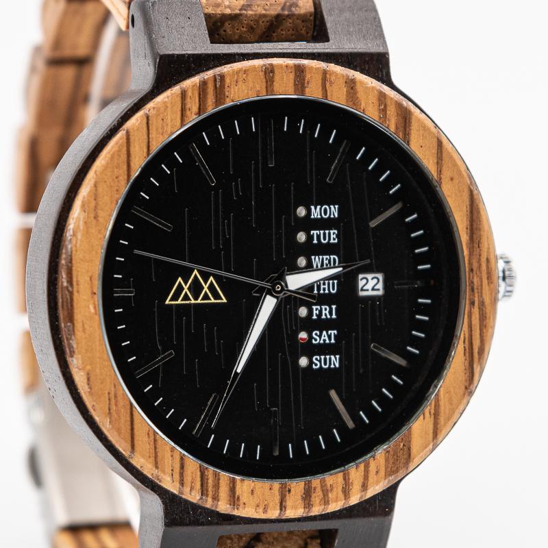 Montre bois bio Fashion Black en situation, photo 2