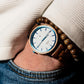 Montre bois cadran blanc Azuria en situation