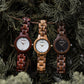 Montre en bois femme style Daily Noyer en situation, photo 4