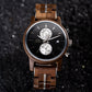 Montre en bois homme ronde cadran noir Brooklyn Black en situation, photo 4