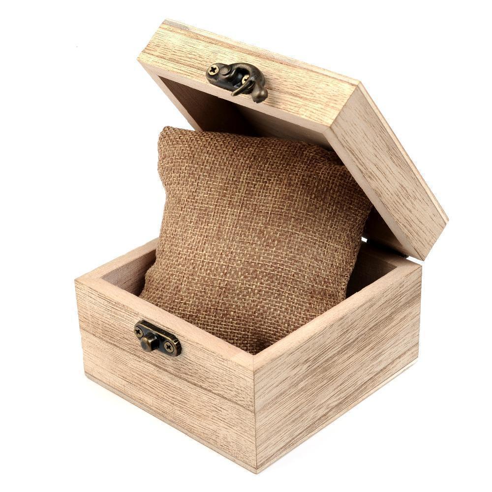 Montre en Bois Personnalisable, vue 2 sur fond blanc