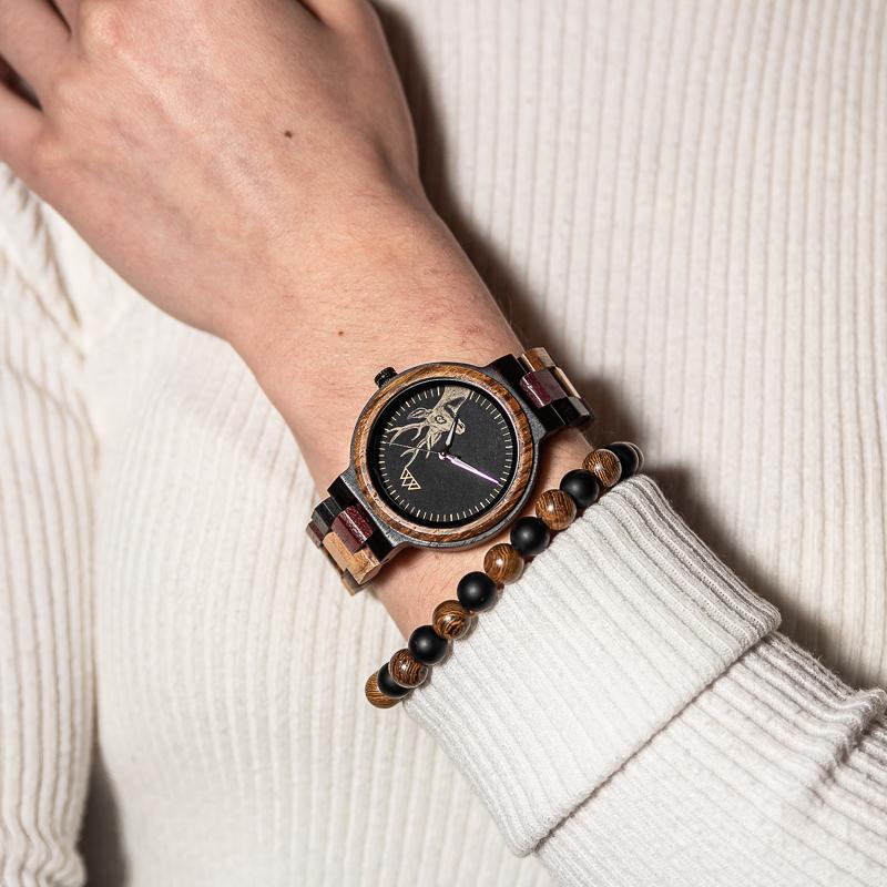 Montre style bois Deer Automne en situation